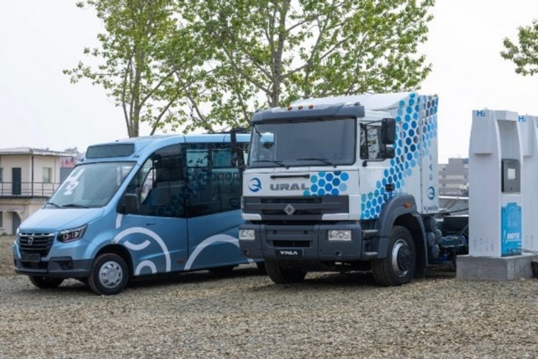 Коммунальщики Сахалина будут работать на миасских авто с водородным двигателем. Фото
